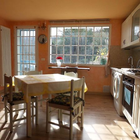 La Paloma Casa Vacanze Lucinasco Екстериор снимка